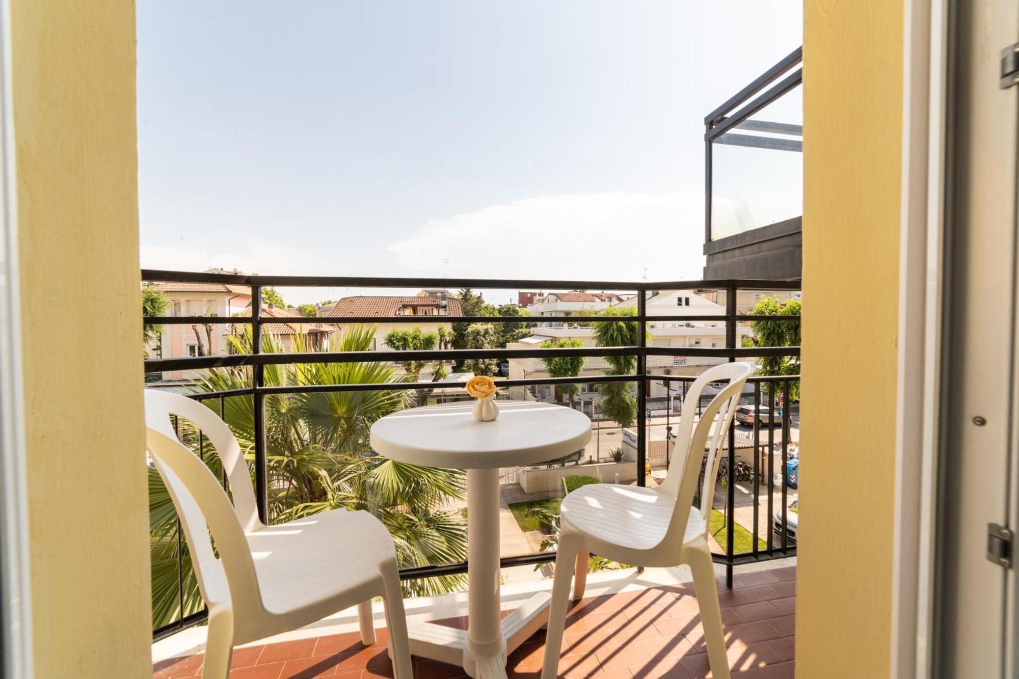Hotel Royal كاتوليكا المظهر الخارجي الصورة